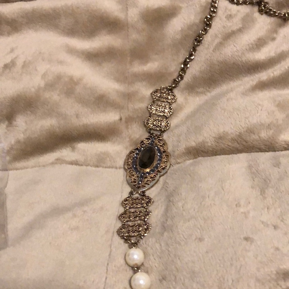 Elegant jewelry - Picture 3 of 3